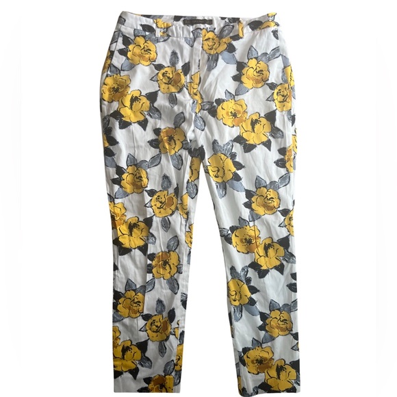 Zara Floral Capris size 4 - Picture 2 of 2